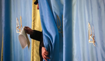 В Запорізькій області представники Тимошенко підвозили виборців на дільниці та вимагали від них фотодокази голосування