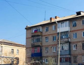 В Запорожской области вывесили российский флаг (фото)