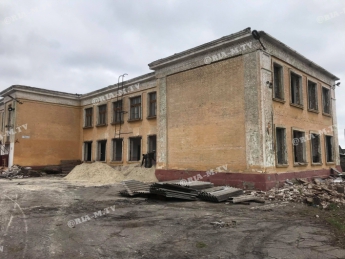В Мелитополе полным ходом строят окружной суд (фото)