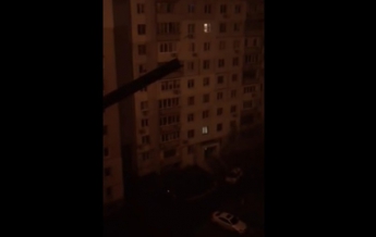 В Одессе ночью неизвестный громил машины кастрюлями