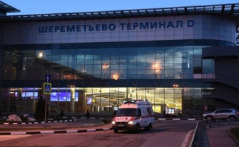 В Шереметьево должен приземлиться самолет из Симферополя, по некоторым данным, подавший сигнал о внештатной ситуации