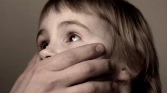В Киеве мужчина насиловал детей гражданской жены