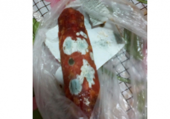 Житель Мелитополя купил жуткую колбасу (фото)