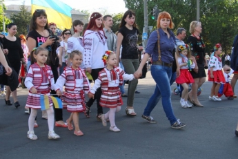 Мелитопольцев приглашают на парад вышиванок