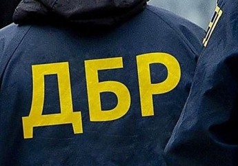 На Луганщине двух копов подозревают в издевательстве над водителем