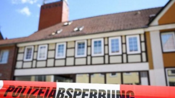 Загадочные убийства из арбалета в Германии: всплыли жуткие подробности