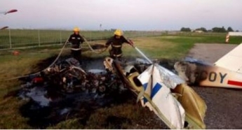В Херсонской области сгорел самолет: огонь его уничтожил за 23 минуты (фото)
