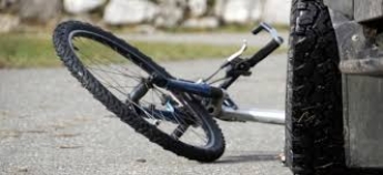 Автоледи в мелитопольском лесопарке сбила человека и раздавила два велосипеда