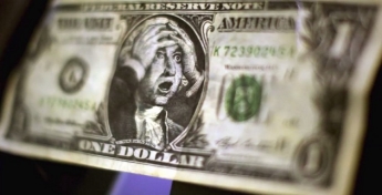 Что будет с долларом в Украине: озвучен прогноз до конца года