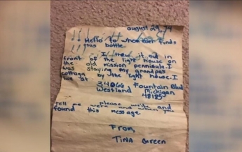 Мужчина нашел автора письма в бутылке спустя 45 лет (видео)
