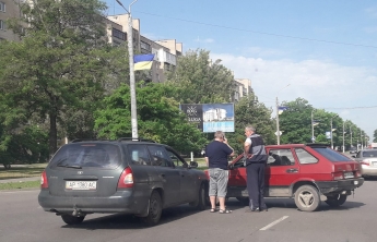 Спешка водителей привела к ДТП в Мелитополе (фото)