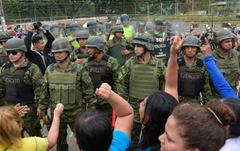 Беспорядки в тюрьме Эквадора: есть погибшие