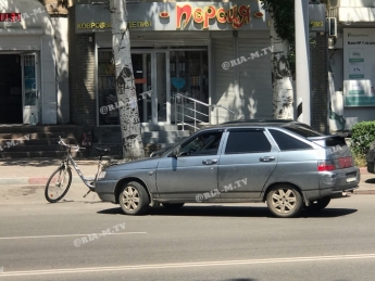 В Мелитополе появился Бог парковки – автовладельцы в шоке (фото)