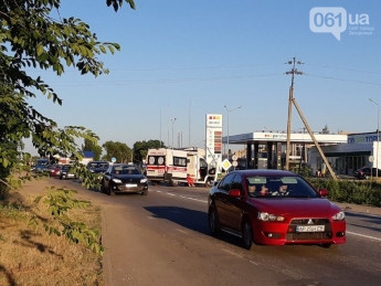 "Скорая помощь" сбила насмерть мужчину на Запорожской трассе (фото)