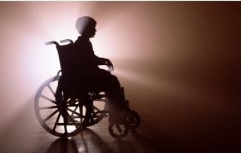 “Зіпсує свято”: У Чернігові школяру з інвалідністю заборонили виступати на випускному  (відео)