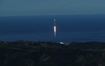 SpaceX потеряла новые спутники в космосе