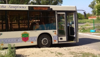 Ад на колесах: в Запорожье из-за теплового удара умер водитель большого автобуса