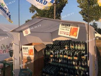 Цена на пиво на празднике в самом большой селе Украины удивила 