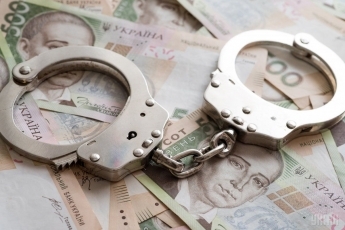В Мелитополе полицейский потребовал взятку за возврат украденного военного имущества