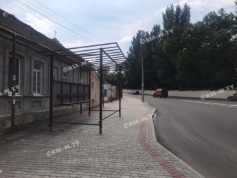 В Мелитополе строят тематическую остановку (фото)