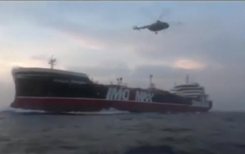 Иран опубликовал видео захвата британского танкера (видео)