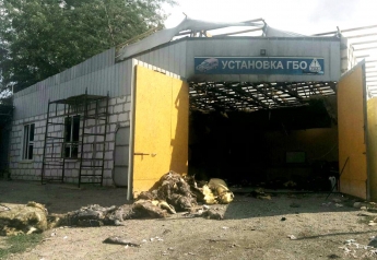 Стали известны подробности взрыва автомобиля на СТО в Мелитополе (фото)