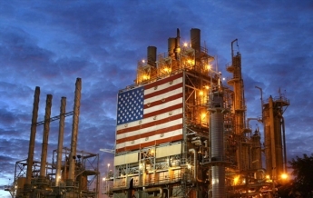 В США нефтегазовый гигант купил конкурента за $55 млрд