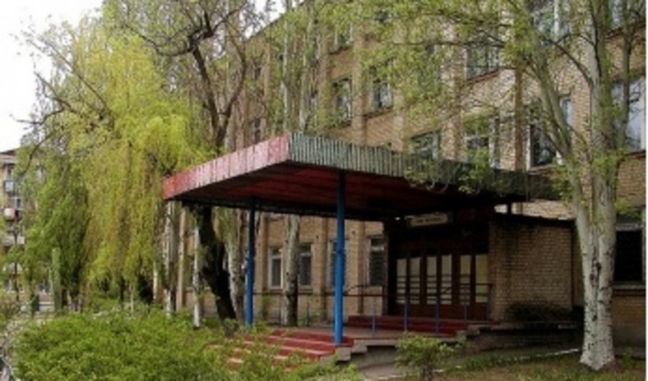 Как школа в Мелитополе много лет назад выглядела (фото)