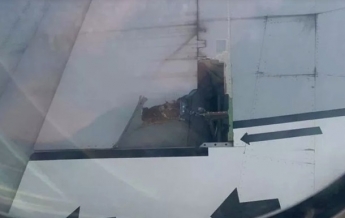 В Нью-Йорке самолет потерял деталь при взлетe (видео)