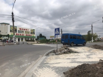 В Мелитополе восточный въезд в город оборудуют тротуаром (фото)