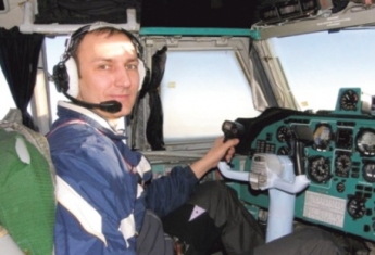 Тайна гибели украинского пилота в Ливии: все подробности и несостыковки