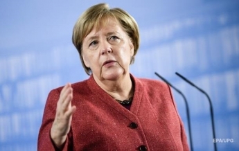 Меркель рассказала о подготовке к саммиту "нормандской четверки"