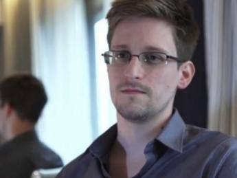 Сноуден больше не хочет жить в России и просится к Макрону