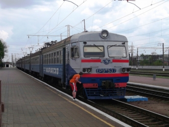 Пассажиров шокировало состояние туалетов в поезде, курсирующем через Мелитополь (видео)