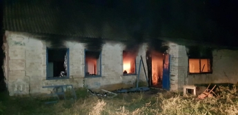 Мужчина заживо сгорел в собственном доме (фото)