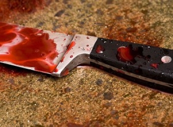 В Запорожской области мужчина набросился на женщину с ножом