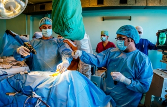Нейрохирурги 5 горбольницы поделились последними достижениями (фото)