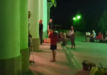 Иностранный турист стал свидетелем скандала на мелитопольском вокзале (видео)