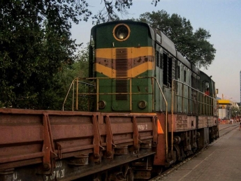 В Запорожской области мужчина попал под поезд
