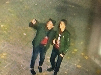 Вандалов, устроивших погром в парке им. Горького, запечатлели камеры наблюдения (фото)