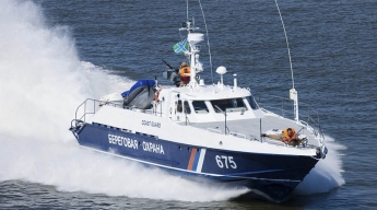В море возле Бирючего генических рыбаков останавливает ФСБ: спрашивают про участие в АТО
