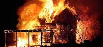 В центре Мелитополя горел дом (фото)