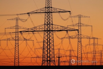 "Другого пути нет": регулятор пообещал рост цен на электроэнергию для украинцев (видео)