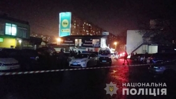 Мужчину подстрелили во время конфликта возле спортивного клуба в Харькове, - полиция. ВИДЕО+ФОТОрепортаж