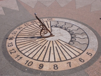 Скейт-парк и уникальные солнечные часы: в Запорожье реконструируют сквер Юбилейный