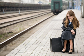 Пропавшую в Запорожской области 15-летнюю девочку сняли с поезда в Николаеве (ФОТО)