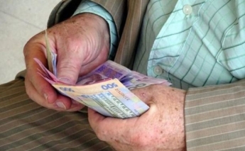 Пенсия на зависть - сколько в Мелитополе пенсионер-мажор получает