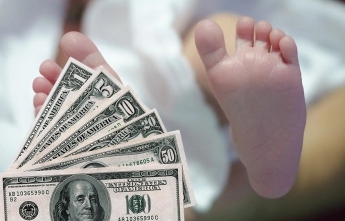 В Запорожье родители продали своего ребенка за 5 тыс.долларов: суд рассмотрит дело повторно