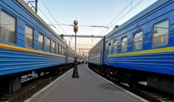 Праздник приближается: популярный поезд из Запорожья продлили до Чопа