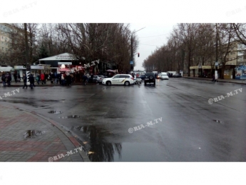 Едва остались живы  - торгующие на рынке в Мелитополе отходят от шока после ДТП (видео)